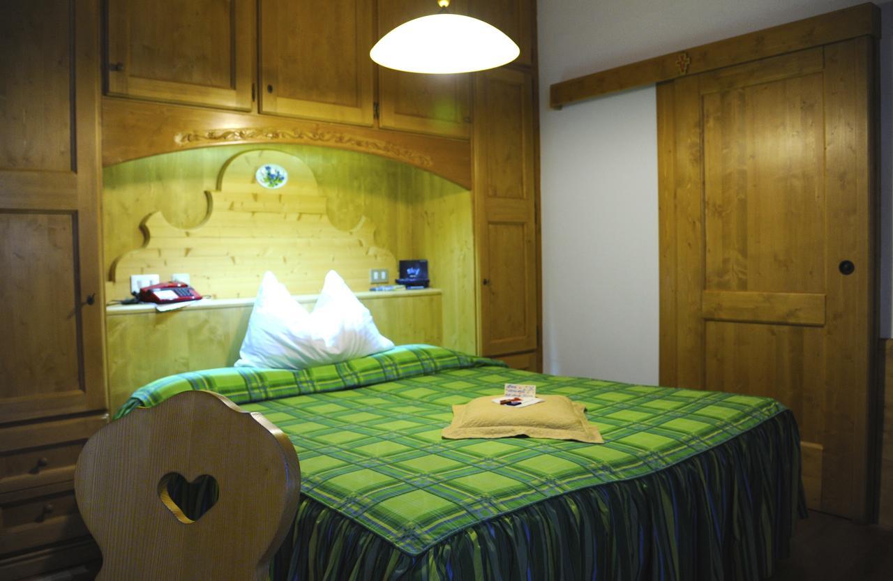 Albergo Venezia Sappada Ruang foto