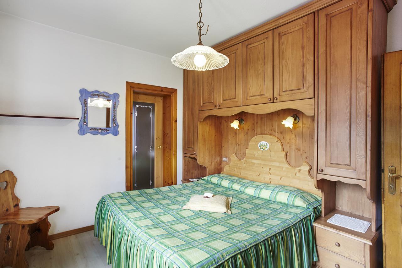 Albergo Venezia Sappada Bagian luar foto